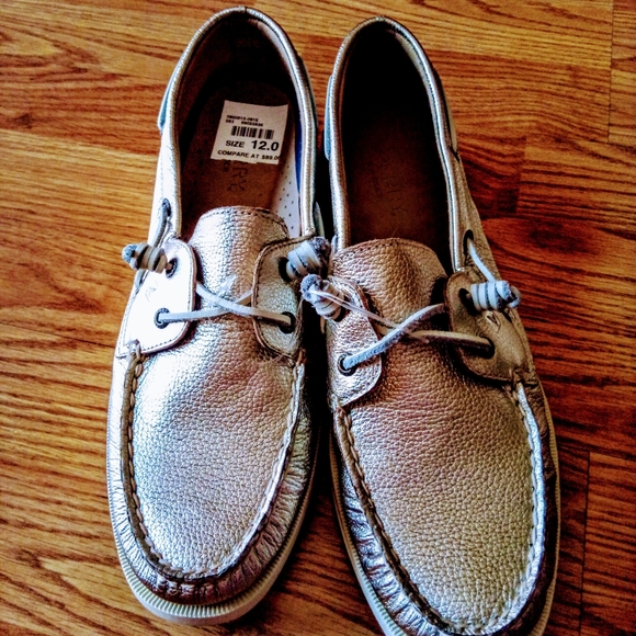 Sperry Shoes - NWT Sperry women's top sider boat shoes gold 11 12